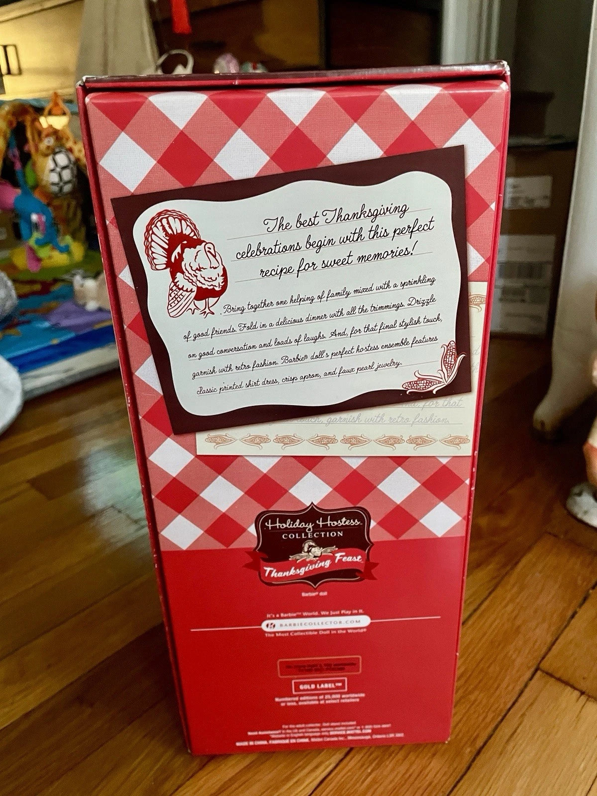 2010 Barbie Holiday Hostess Thanksgiving Feast Gold Label LE 3100 T2160 NRFB