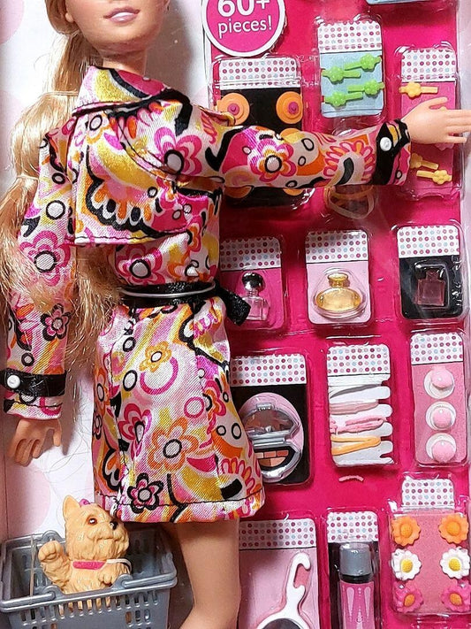 Barbie Fashion Fever Hair Shop Doll Playset 2006 Mattel