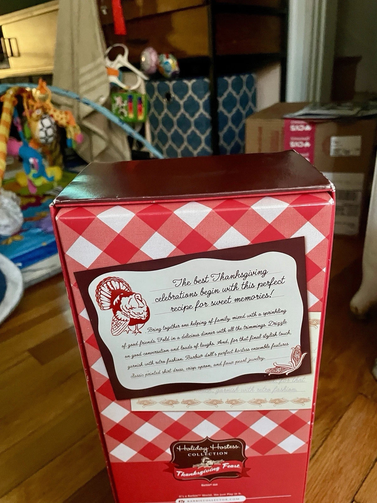 2010 Barbie Holiday Hostess Thanksgiving Feast Gold Label LE 3100 T2160 NRFB