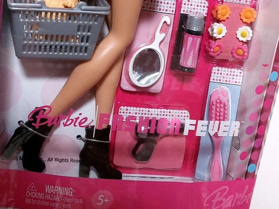Barbie Fashion Fever Hair Shop Doll Playset 2006 Mattel